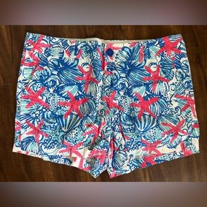 EUC Lilly Pulitzer Callahan Shorts, Size 12, She She Shells